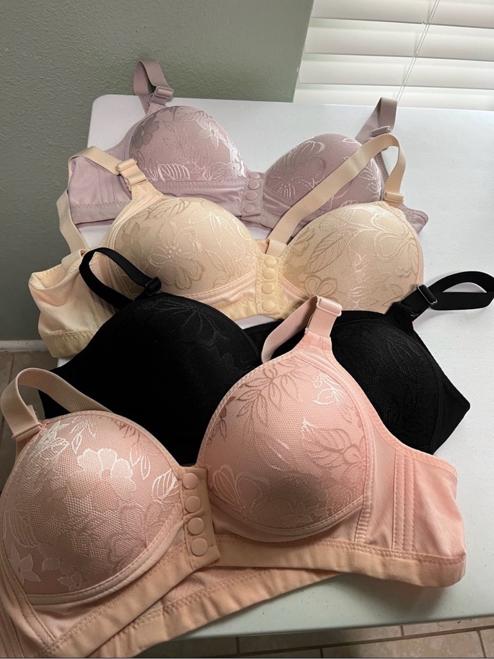 4 Amazon XL Floral Lace Wireless Support Bras | Front Button Closure | Neutrals